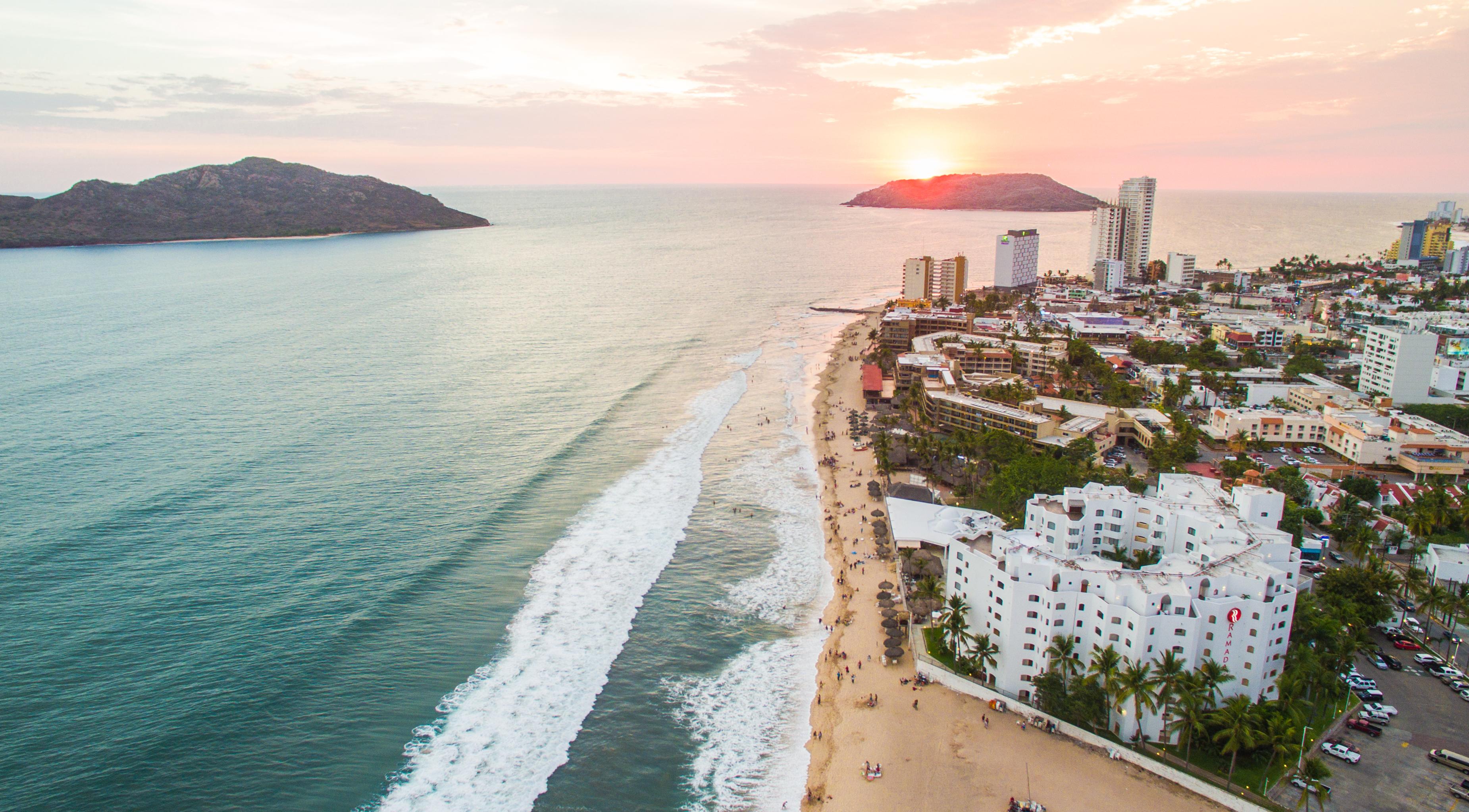 Gaviana Resort Mazatlan Exterior photo