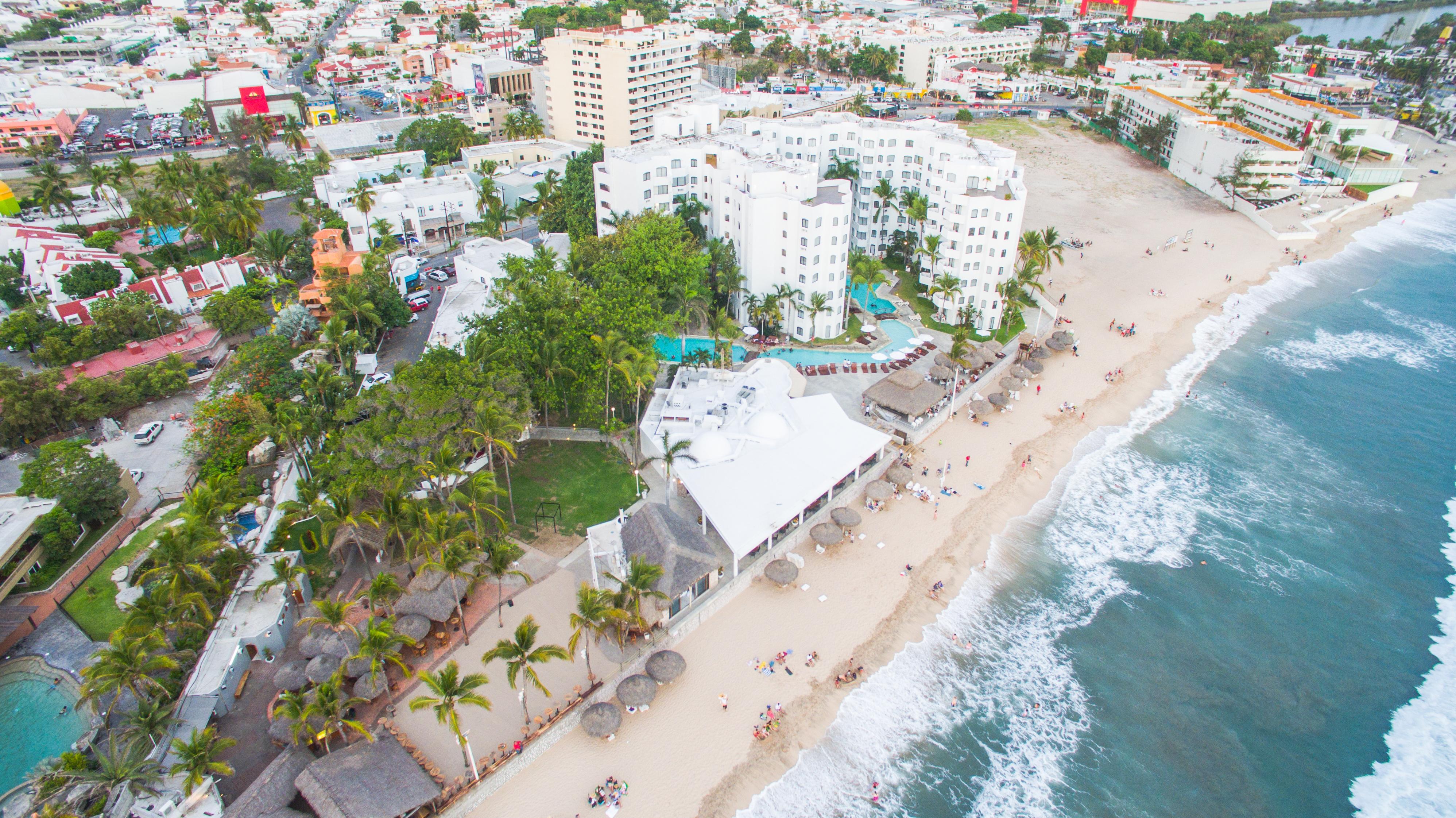 Gaviana Resort Mazatlan Exterior photo